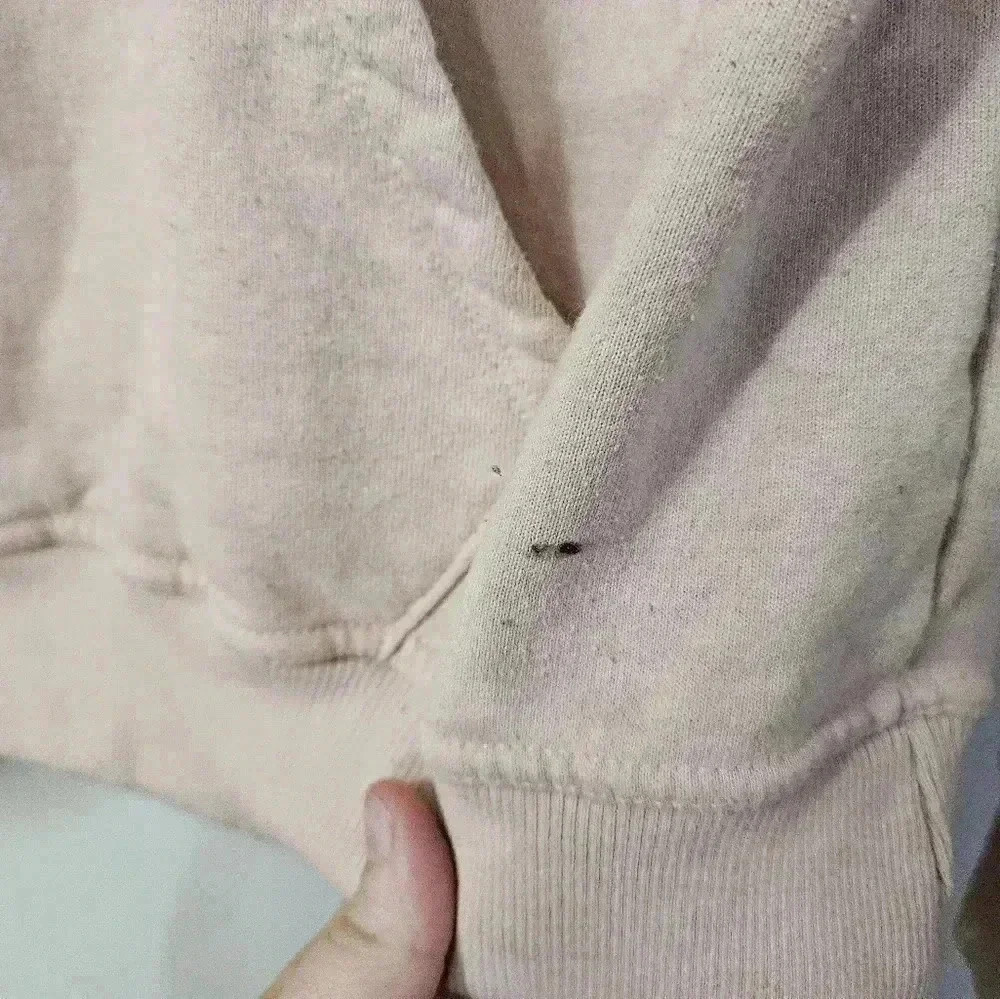 Baby pink champion hoodie! - Picture 3 of 7